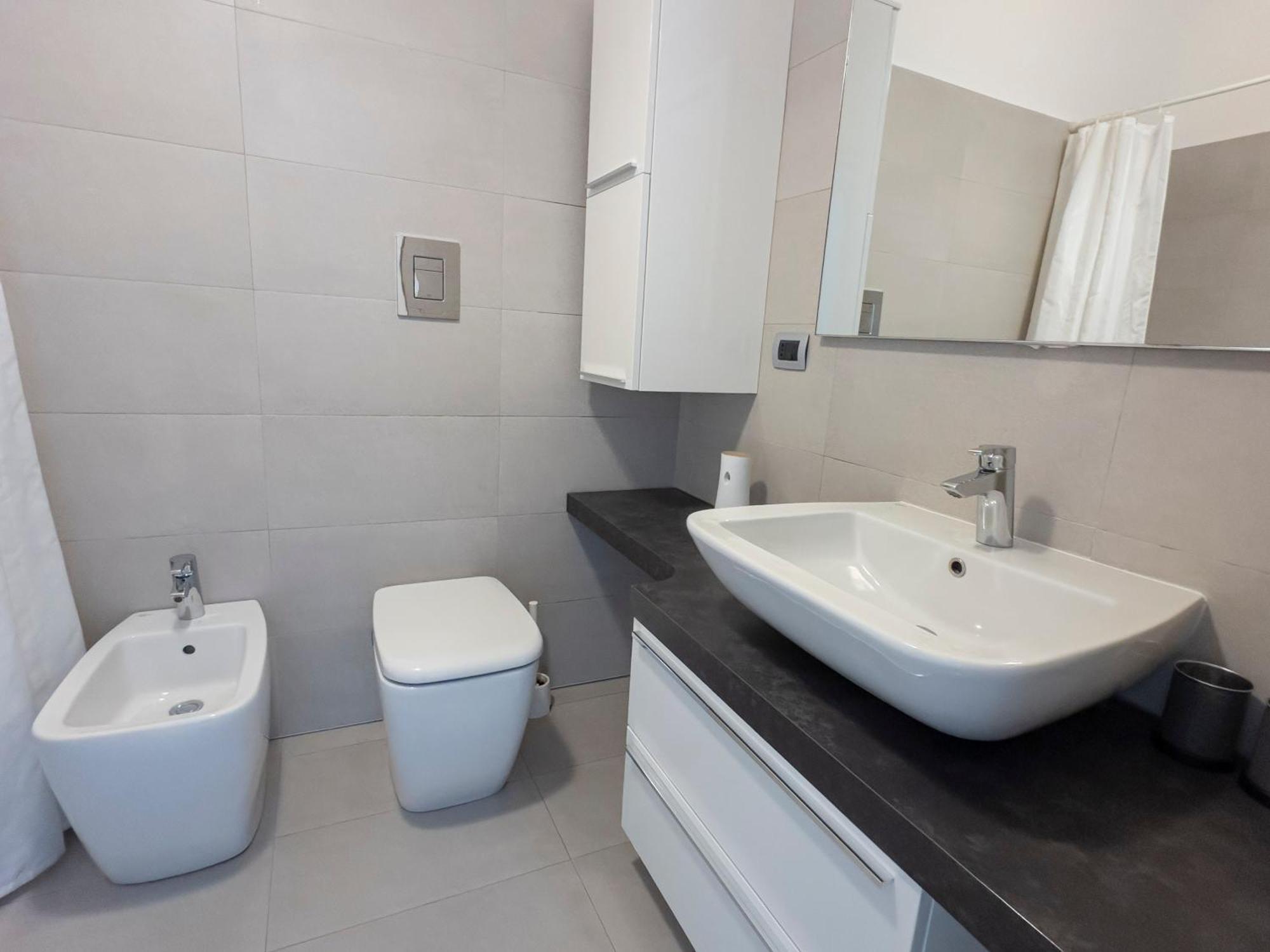 Luxury Apartment - Cesare Battisti 26A San Donato Milanese Exterior photo