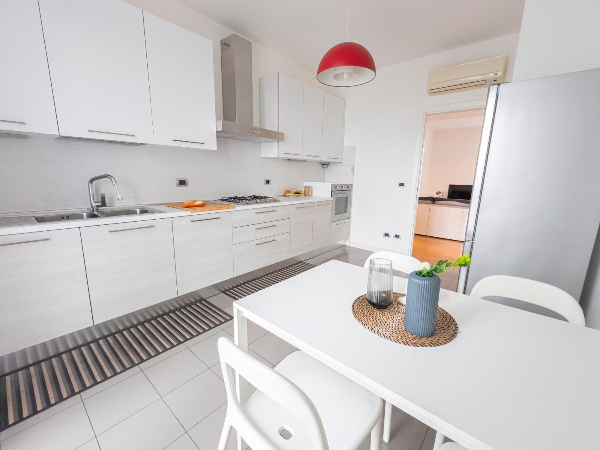 Luxury Apartment - Cesare Battisti 26A San Donato Milanese Exterior photo